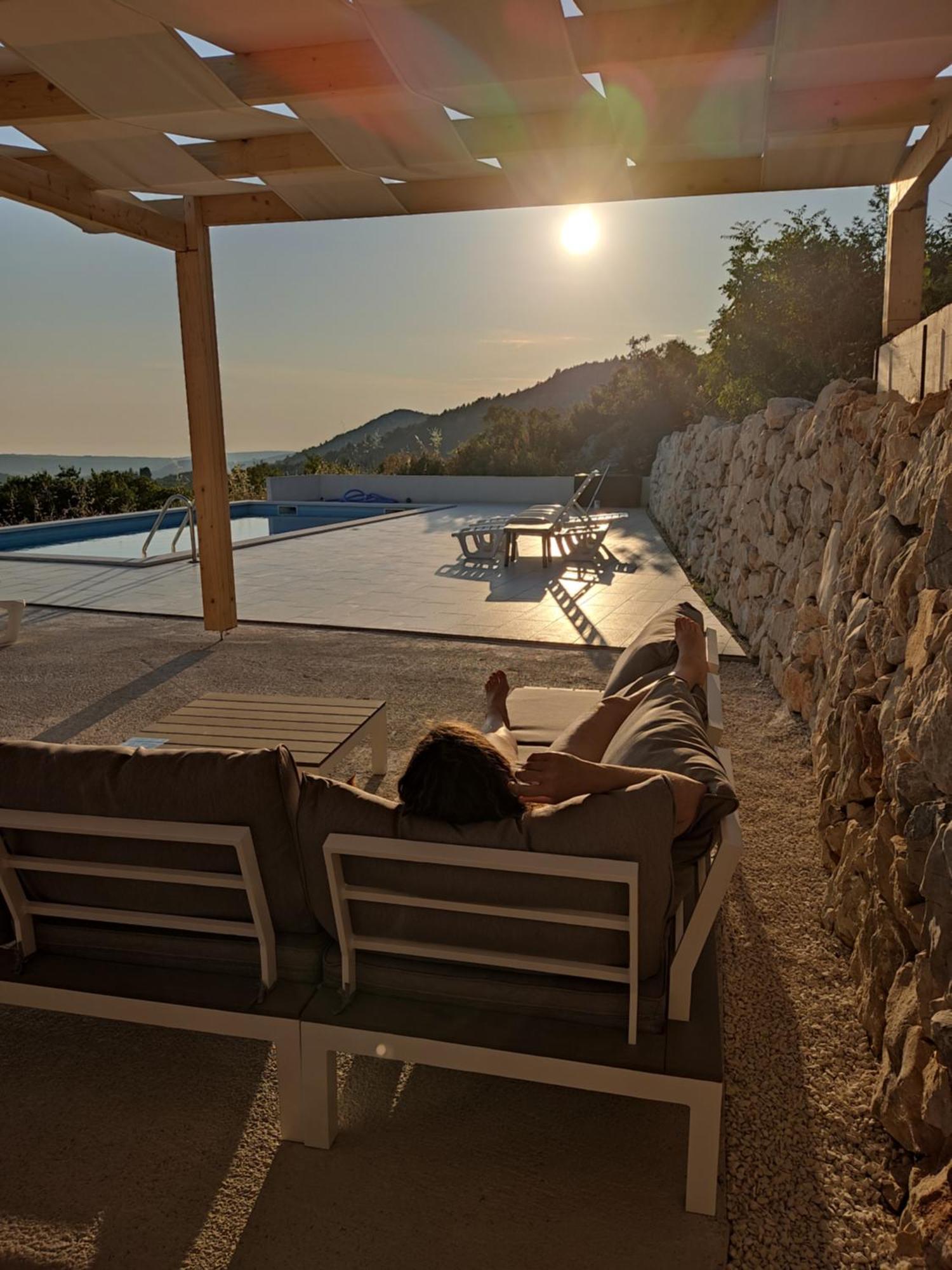 B&B On The Rocks Blizna Donja Екстериор снимка